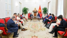 越南—法国推动议会及国防—安全合作