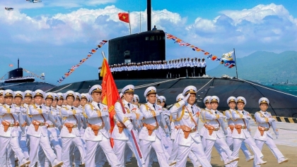 加强宣传教育，让全民了解并自觉维护网络空间海洋岛屿主权