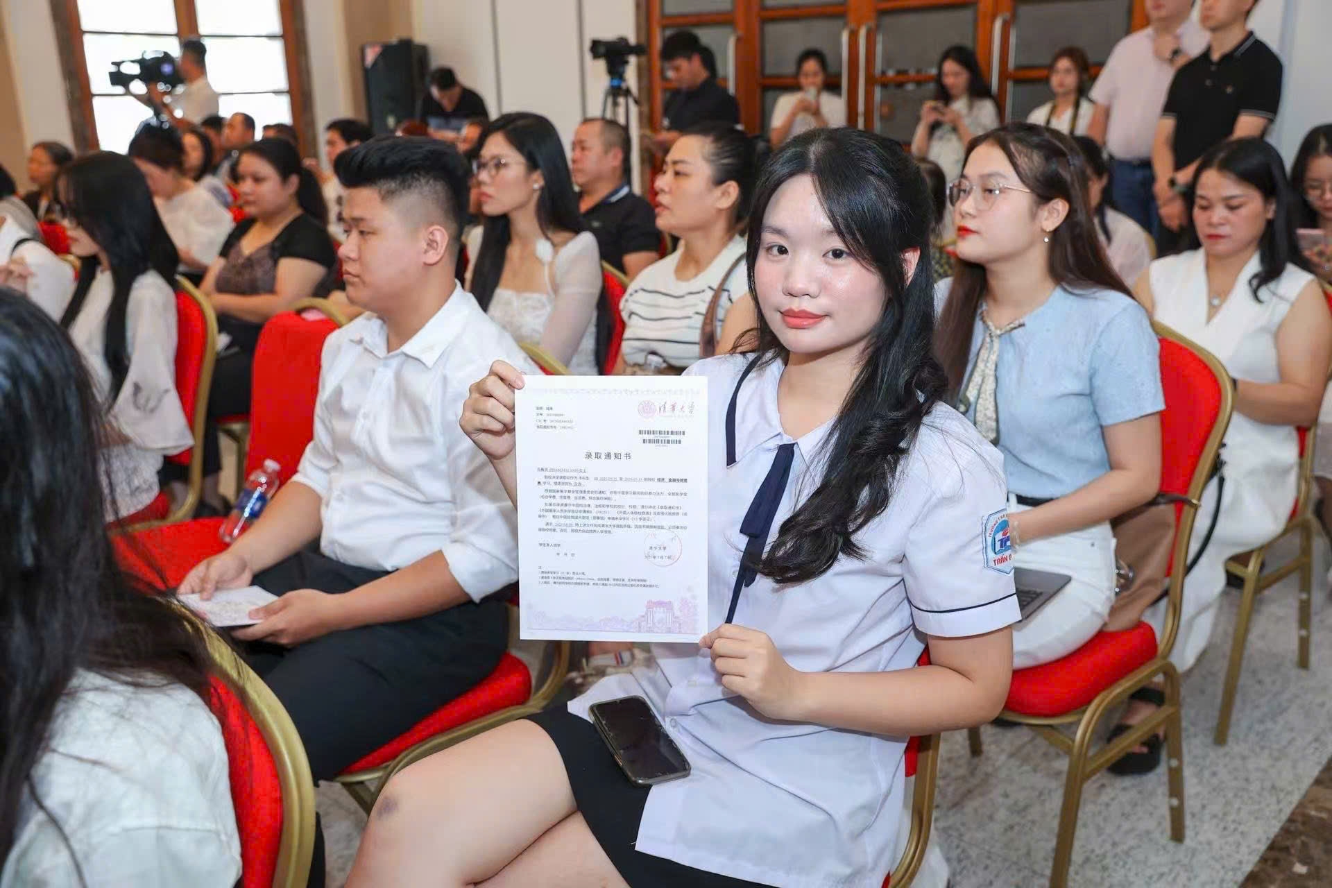 中国政府奖学金:助力越南学子圆梦、培育两国深厚友谊 中国政府奖学金:助力越南学子圆梦、培育两国深厚友谊