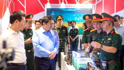 政府总理范明政：Viettel 继续有效实施两项战略任务