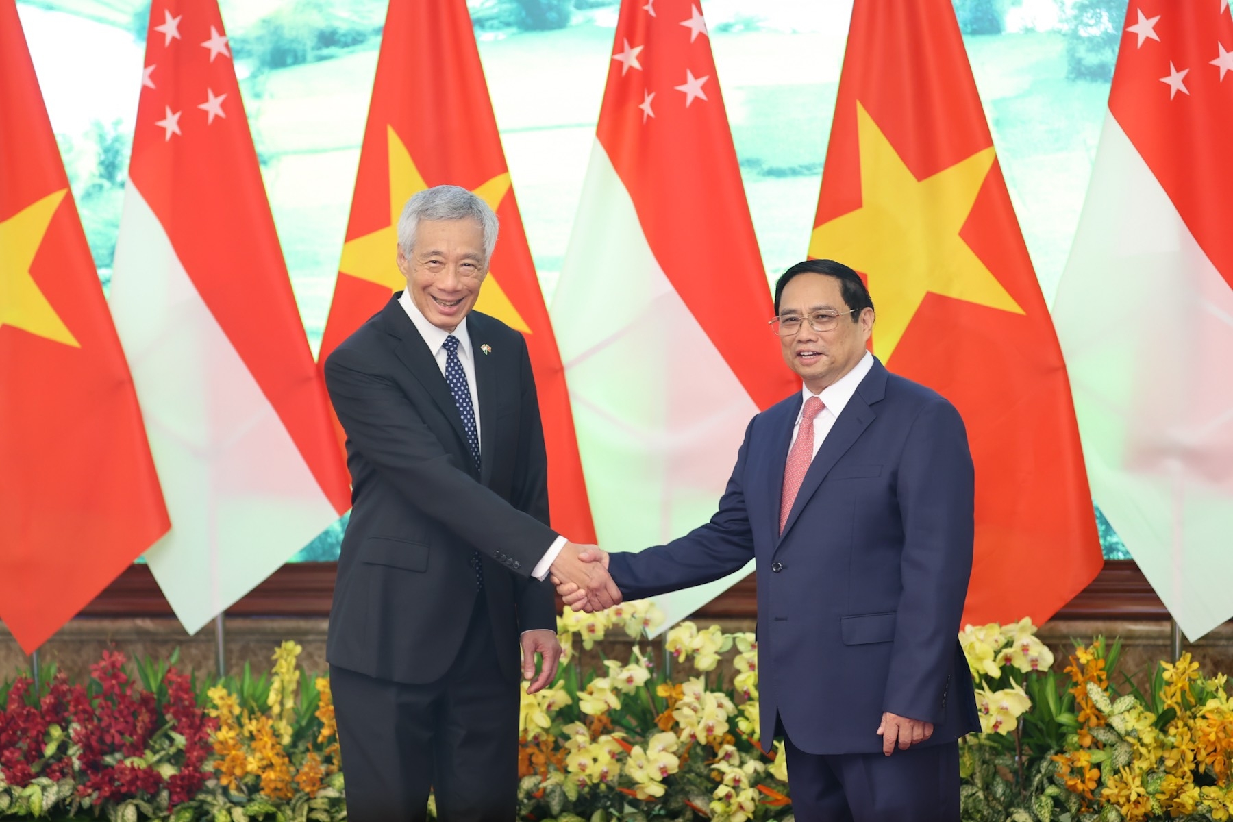 新加坡总理李显龙圆满结束对越南正式访问。 新加坡总理李显龙圆满结束对越南正式访问。