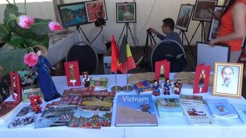 越南展位。