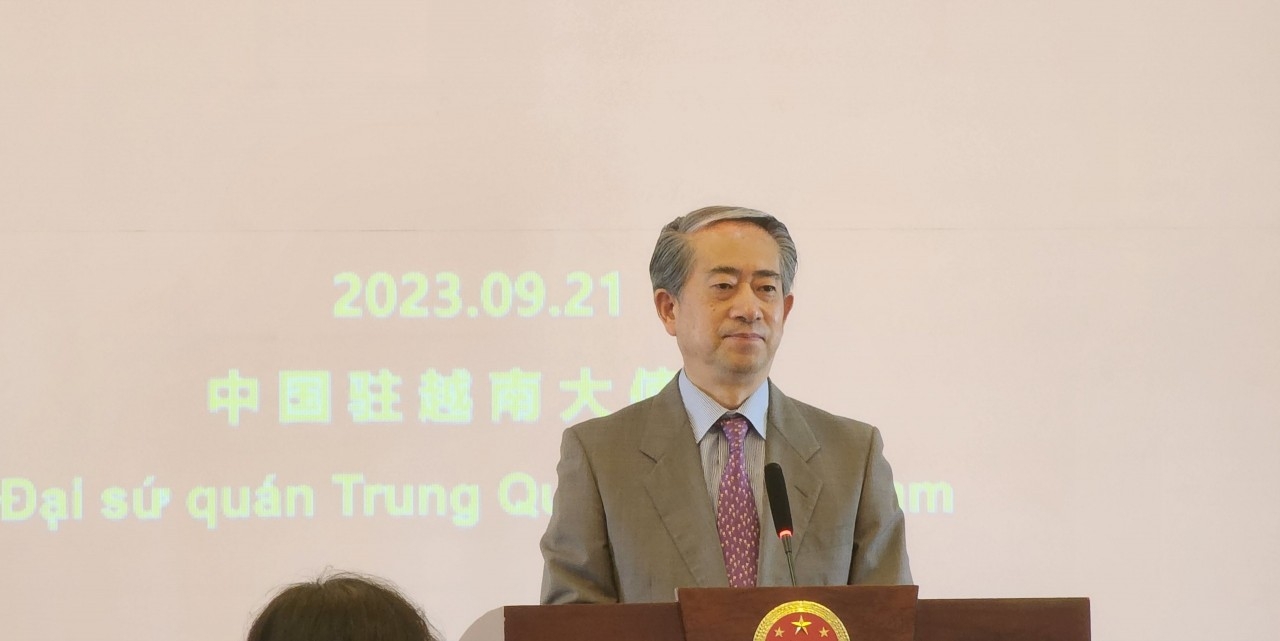 中国驻越南大使熊波发表讲话。 中国驻越南大使熊波发表讲话。
