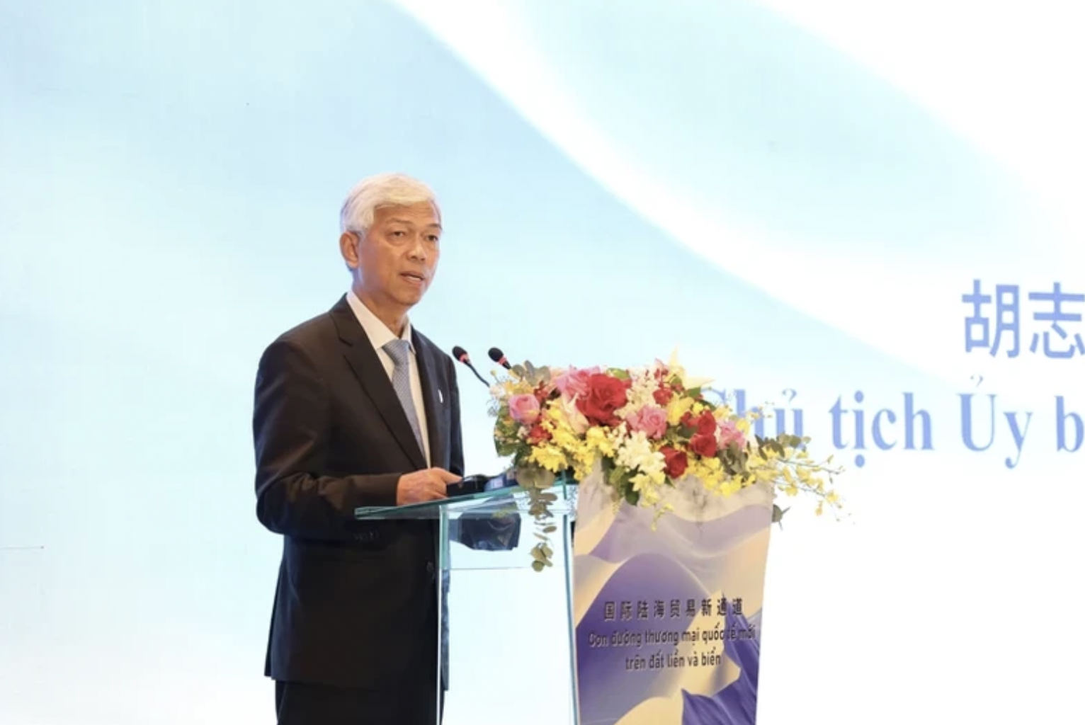 胡志明市人民委员会副主席武文欢。 胡志明市人民委员会副主席武文欢。