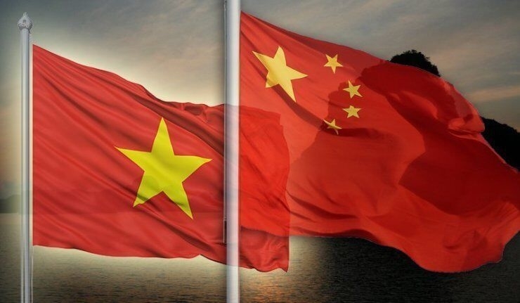 附图。