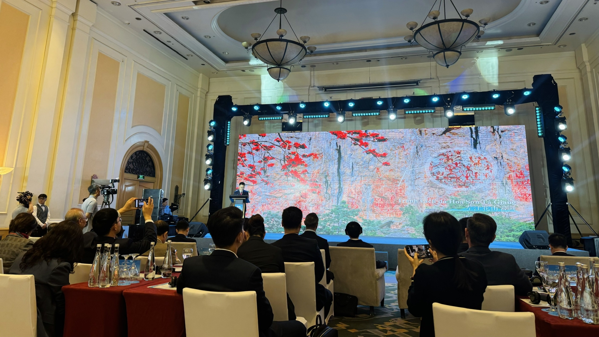 越中旅游合作:挖掘潜力,克服挑战 越中旅游合作:挖掘潜力,克服挑战