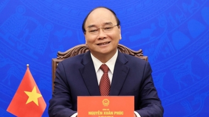 越南国家主席阮春福会见在越韩国人组织代表