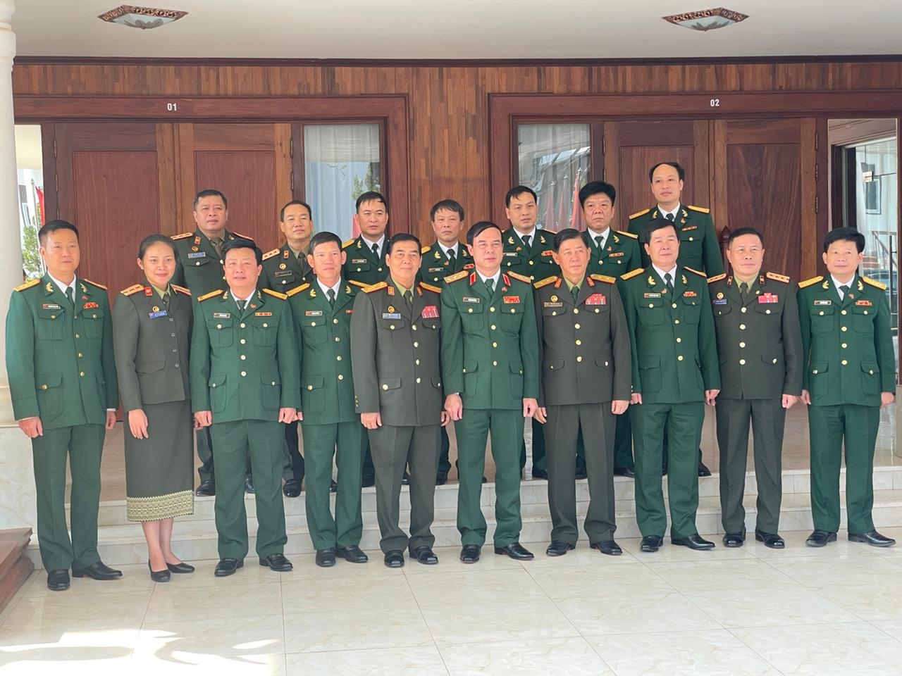代表团合影。图自人民军队报 代表团合影。图自人民军队报