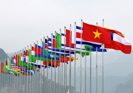 附图。