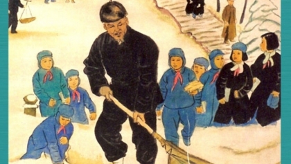 在庐山扫雪的老人