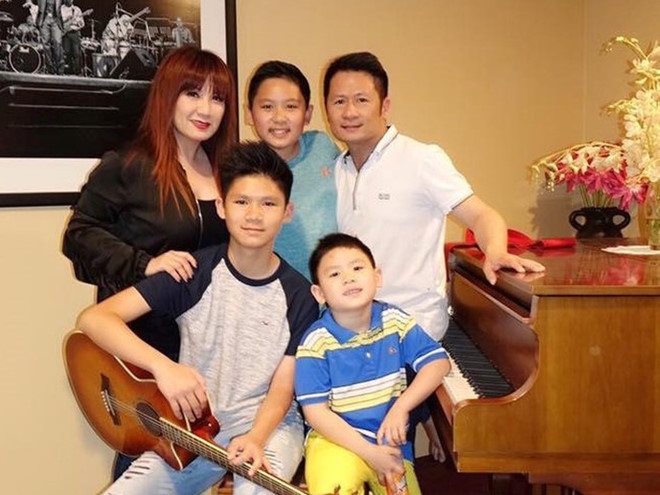 Bằng Kiều và bạn trai mới của vợ cũ cùng xuất hiện trong một khung hình gây chú ý với nhiều người bang kieu va ban trai moi cua vo cu cung xuat hien trong mot khung hinh gay chu y voi nhieu nguoi