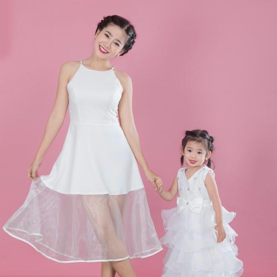 Nghệ sĩ Việt nghẹn ngào, đau xót khi biết tin Mai Phương qua đời nghe si viet nghen ngao dau xot khi biet tin mai phuong qua doi