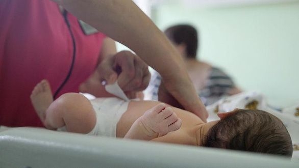 Romania phát hiện 10 trẻ sơ sinh tại một bệnh viện dương tính Covid-19 romania phat hien 10 tre so sinh tai mot benh vien duong tinh covid 19