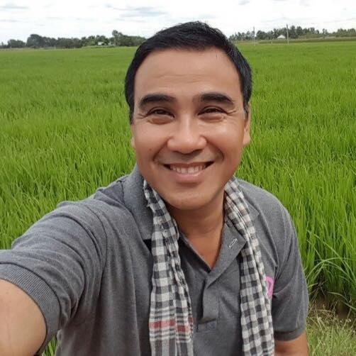 MC Quyền Linh: '20 năm giúp đời, giúp người vẫn thấy mình nhỏ bé, bình thường' mc quyen linh 20 nam giup doi giup nguoi van thay minh nho be binh thuong