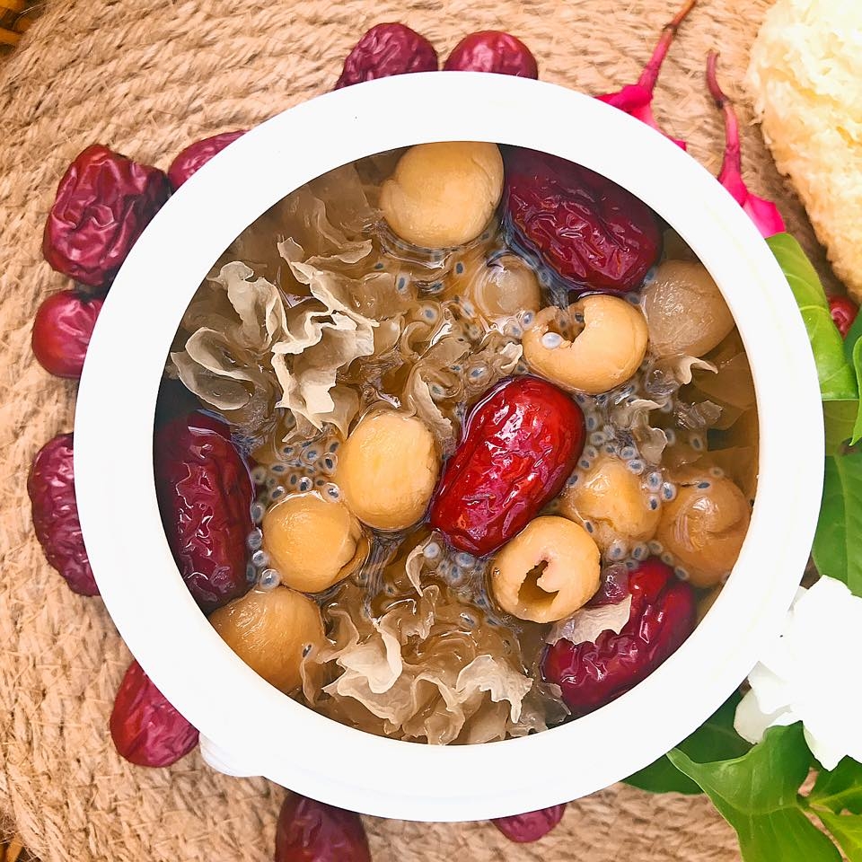 Công thức 3 món chè ngon bổ, vừa giải nhiệt và tốt cho sức khỏe cong thuc 3 mon che ngon bo vua giai nhiet va tot cho suc khoe