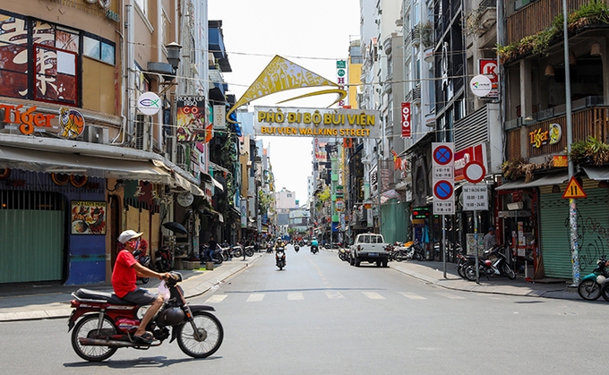 TP.HCM nới lỏng, cho phép mở cửa kinh doanh một số lĩnh vực tphcm noi long gian cach xa hoi tu ngay 234
