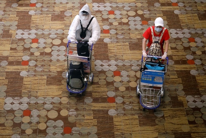 Việt Nam đưa hơn 200 công dân từ Singapore về nước tránh dịch viet nam dua hon 200 cong dan tu singapore ve nuoc tranh dich