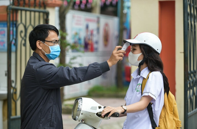 Tin tức trong ngày 4/5 mới nhất: Sáng nay, học sinh 63 tỉnh, thành trở lại trường tin tuc trong ngay 45 moi nhat sang nay 45 hang chuc trieu hoc sinh tro lai truong