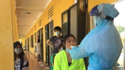 dua 340 cong dan viet nam tu lien bang nga ve nuoc