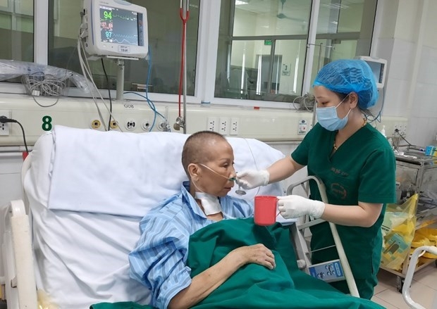 Bệnh nhân 19 từng 3 lần ngừng tim được công bố khỏi bệnh hôm nay 27/5 benh nhan 19 tung 3 lan ngung tim duoc cong bo khoi benh hom nay 275