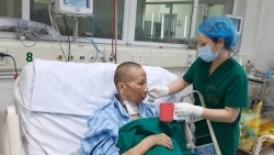 benh nhan phi cong anh co tin hieu tinh cu dong duoc cac ngon tay