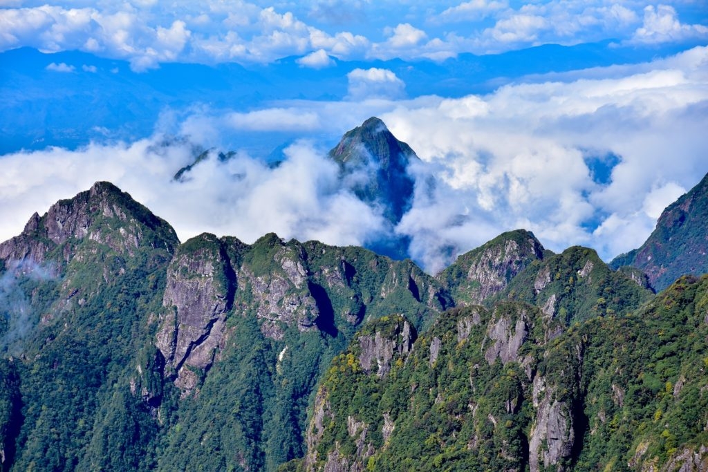kham pha trang an chinh phuc lung cu va loat trai nghiem du lich khien khach tay an tuong