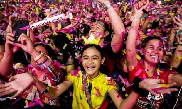 Cả thế giới bước vào năm 2020 ra sao? ca the gioi buoc vao nam 2020 ra sao