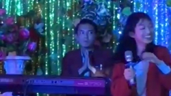nu dien vien nguoi my bi bat vi giet me ruot