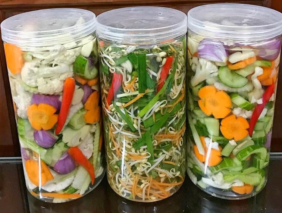3 món dưa muối ngày Tết ăn kèm bánh chưng tuyệt ngon 3 mon dua muoi ngay tet an kem banh chung tuyet ngon