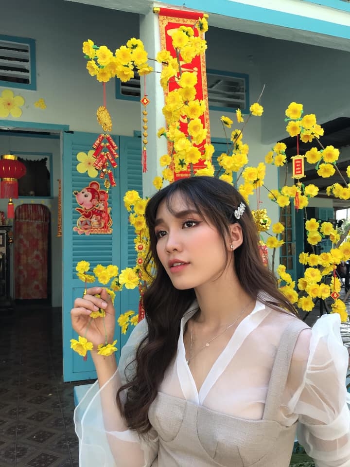 a quan solo cung bolero tu tri ra mat mv mung xuan canh ty hua hen bung no trong nam 2020