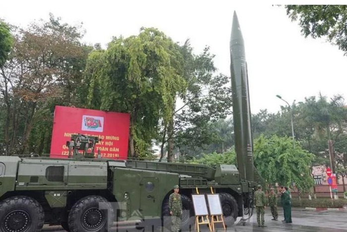 Việt Nam công khai tên lửa đạn đạo Scud mạnh nhất Đông Nam Á viet nam cong khai ten lua dan dao scud manh nhat dong nam a