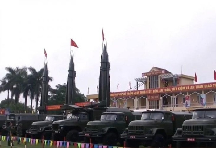 Việt Nam công khai tên lửa đạn đạo Scud mạnh nhất Đông Nam Á viet nam cong khai ten lua dan dao scud manh nhat dong nam a
