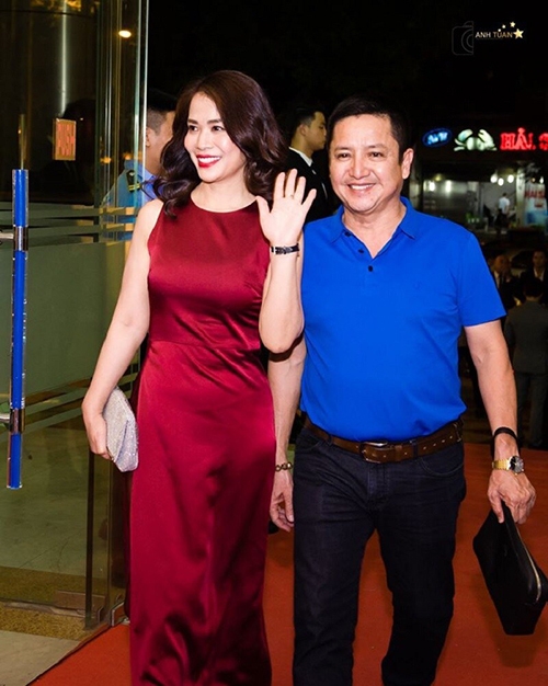vo chong chi trung ly hon sau hon 30 nam gan bo