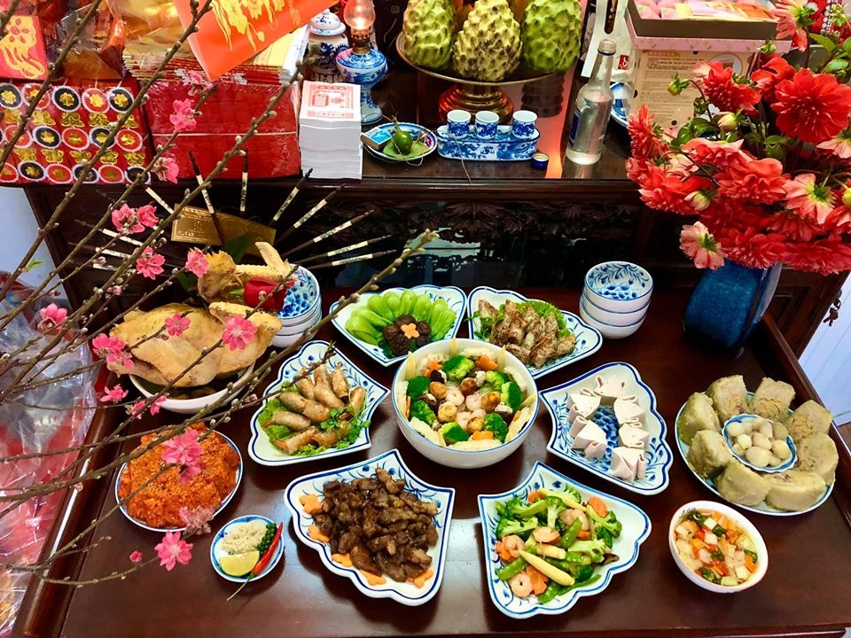 Món ăn ngày Tết: Miền Bắc cầu kì, miền Trung đơn giản, miền Nam ăn canh khổ qua đầu năm mới mon an ngay tet mien bac cau ki mien trung don gian mien nam an canh kho qua dau nam moi