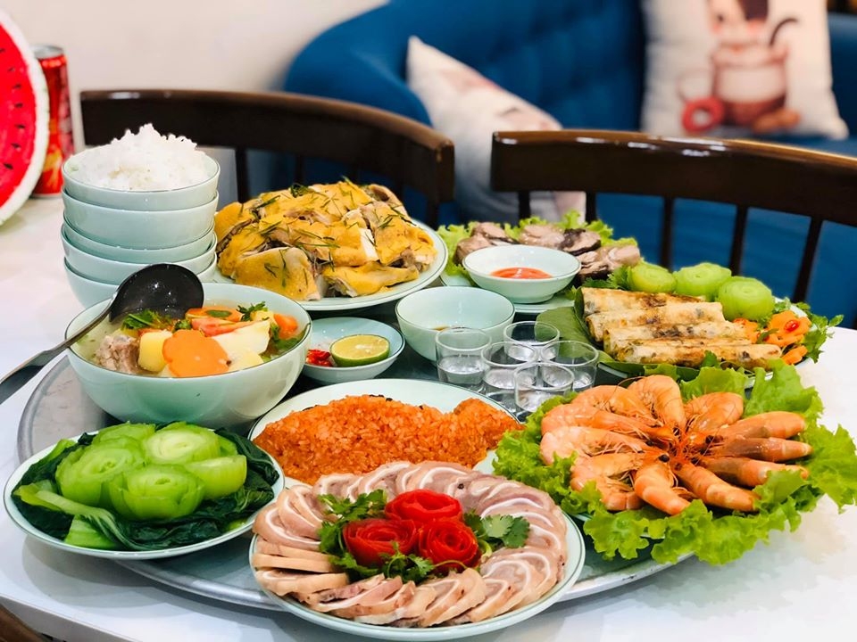 Món ăn ngày Tết: Miền Bắc cầu kì, miền Trung đơn giản, miền Nam ăn canh khổ qua đầu năm mới mon an ngay tet mien bac cau ki mien trung don gian mien nam an canh kho qua dau nam moi