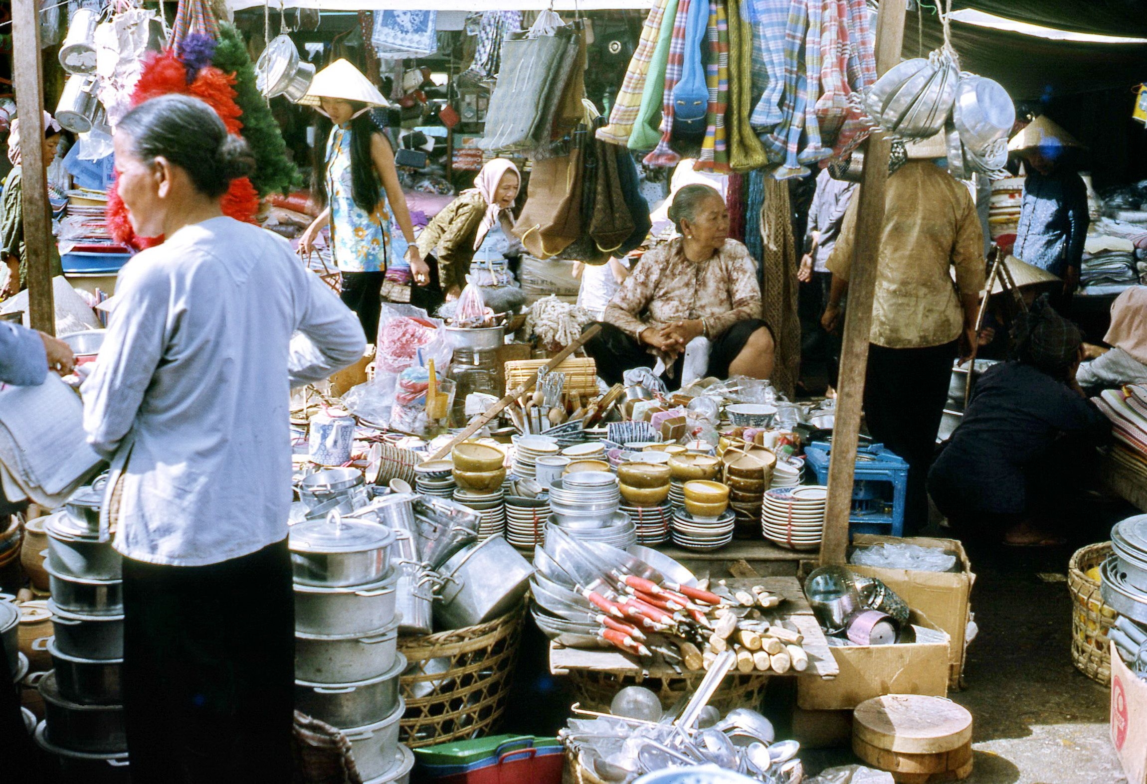 Vũng Tàu đẹp hoang sơ và ấn tượng trong bộ ảnh chụp năm 1970 vung tau dep hoang so va an tuong trong bo anh chup nam 1970