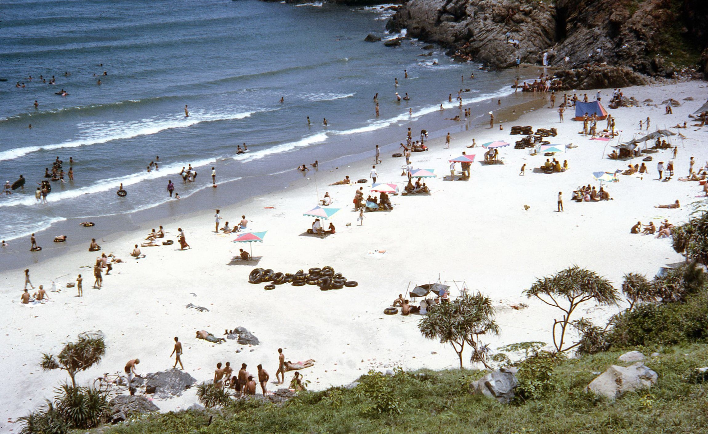 Vũng Tàu đẹp hoang sơ và ấn tượng trong bộ ảnh chụp năm 1970 vung tau dep hoang so va an tuong trong bo anh chup nam 1970