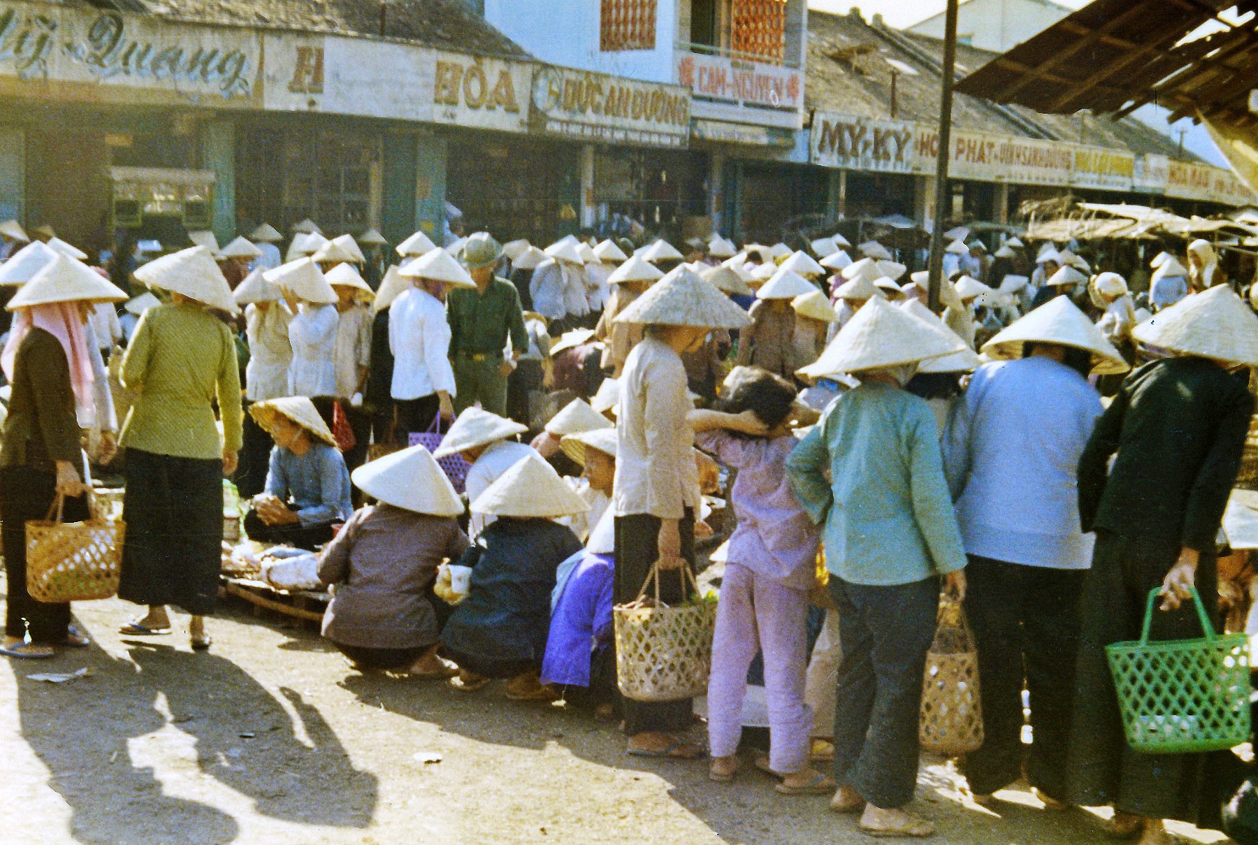Vũng Tàu đẹp hoang sơ và ấn tượng trong bộ ảnh chụp năm 1970 vung tau dep hoang so va an tuong trong bo anh chup nam 1970