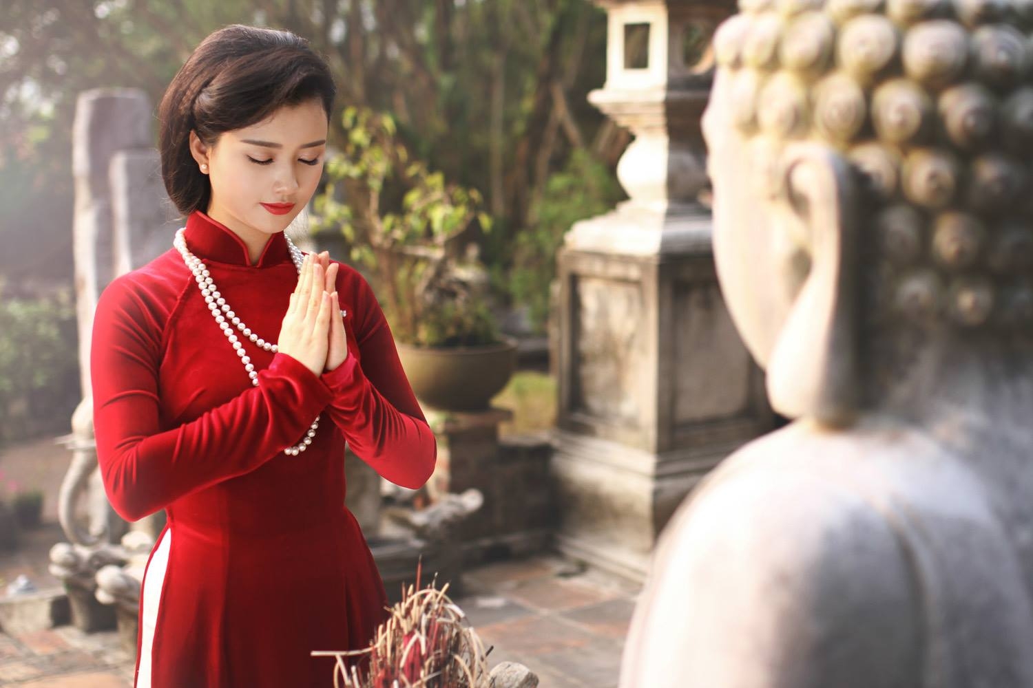 Ngày mùng 1 Tết nên làm gì để cả năm may mắn, vạn sự như ý? ngay mung 1 tet nen lam gi de ca nam may man van su nhu y