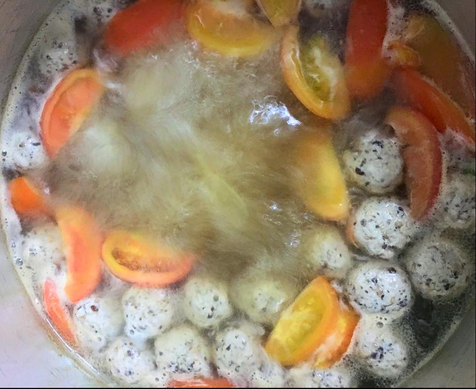 Cách làm bún sườn chua dọc mùng ăn chống ngấy hậu Tết Nguyên đán cach lam bun suon chua doc mung an chong ngay hau tet nguyen dan