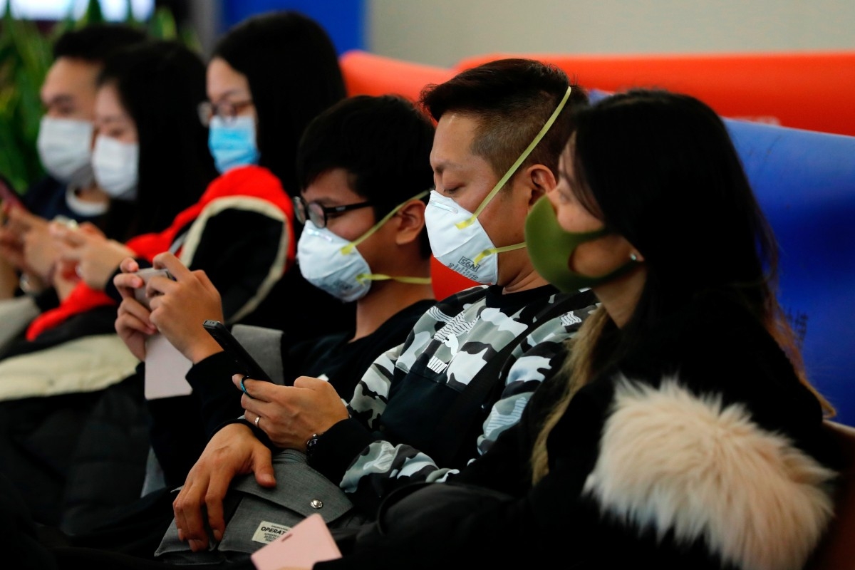 hong kong nguoi nghi nhiem virus corona tron cach ly bi canh sat truy na