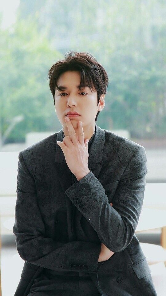 Lee Min Ho quyên góp gần 6 tỷ đồng hỗ trợ ngăn chặn đại dịch Covid-19 lee min ho quyen gop gan 6 ty dong ho tro ngan chan dai dich covid 19