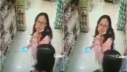 Người phụ nữ tháo khẩu trang rồi nhổ nước bọt vào nhân viên bán hàng gây phẫn nộ