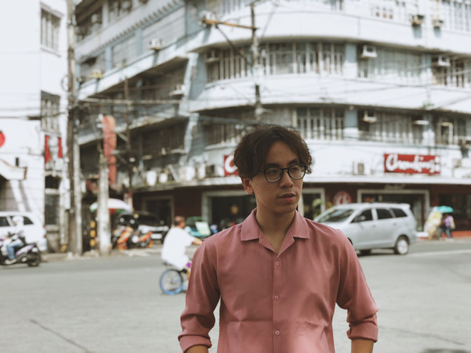 Cười cợt chụp ảnh tại đám tang nghệ sĩ Anh Vũ: Người trẻ phẫn nộ cuoi cot chup anh tai dam tang nghe si anh vu nguoi tre phan no