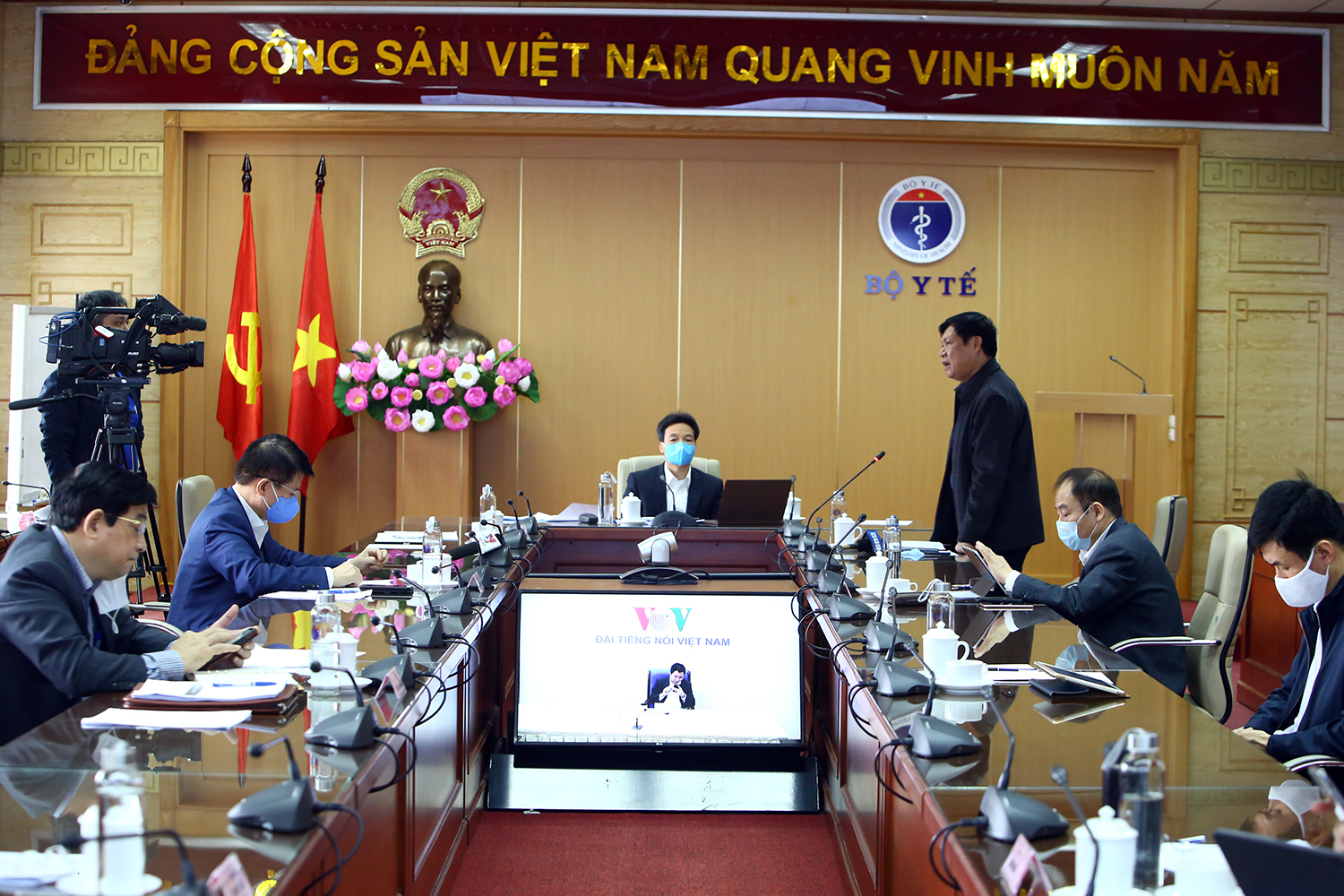 het suc canh giac voi nhung ca nhiem trong cong dong