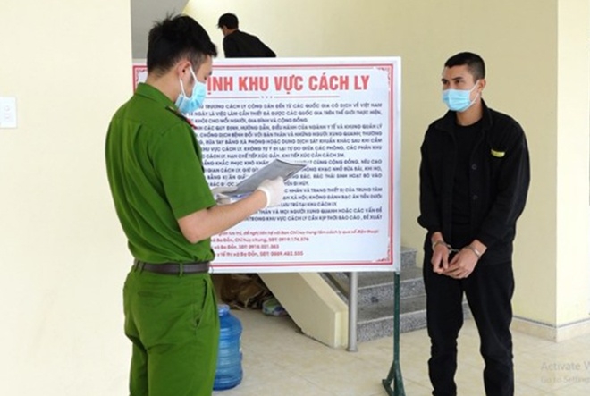 Tin tức trong ngày 14/4 mới nhất: Thanh niên trốn truy nã bị phát hiện trong khu cách ly Covid-19 tin tuc trong ngay 144 moi nhat thanh nien tron truy na bi phat hien trong khu cach ly covid 19
