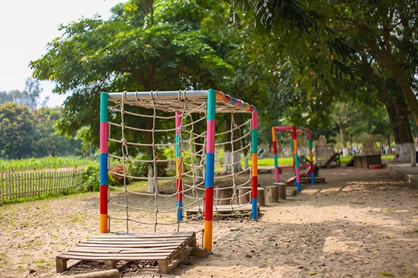 Nghỉ hè, phụ huynh nháo nhào tìm chỗ học hè bán trú cho con sat nghi he phu huynh nhao nhao tim cho hoc he ban tru cho con