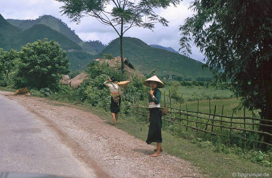 Vẻ bình yên hiếm có của Sơn La trong loạt ảnh màu những năm 1990 ve binh yen hiem co cua son la trong loat anh mau nhung nam 1990