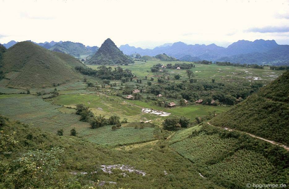 Vẻ bình yên hiếm có của Sơn La trong loạt ảnh màu những năm 1990 ve binh yen hiem co cua son la trong loat anh mau nhung nam 1990