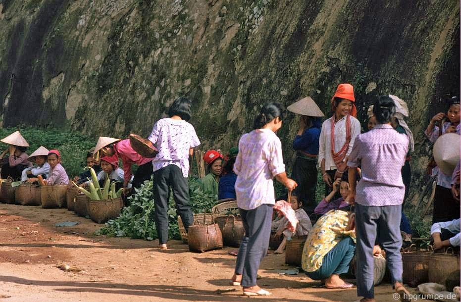 Vẻ bình yên hiếm có của Sơn La trong loạt ảnh màu những năm 1990 ve binh yen hiem co cua son la trong loat anh mau nhung nam 1990
